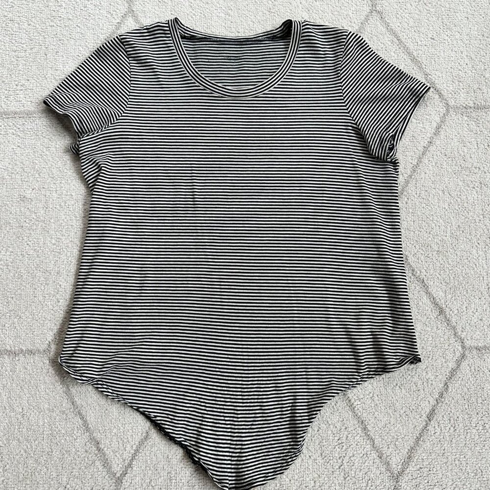 Madewell Short Sleeve Black/White Striped Tee Sz Small